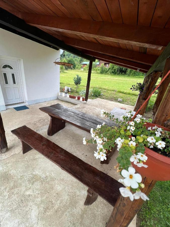 Apartman Djak Plitvička Jezera Buitenkant foto