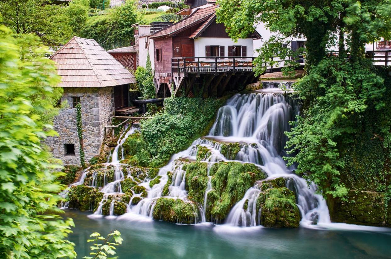 Apartman Djak Plitvička Jezera Buitenkant foto